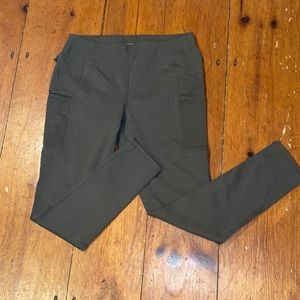 Women’s Carhartt Fitted Pants